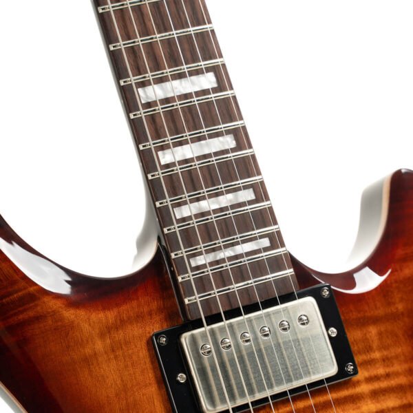 CORT M600-Tabaco Sunburst Guitarra Eléctrica