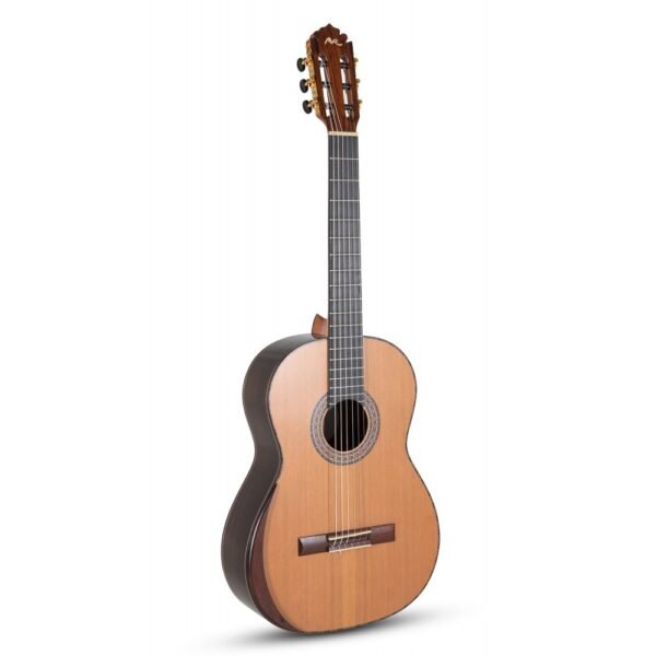 Guitarra Clásica Magistral Series F Magistral Natural (Tienda Crowne Plaza)