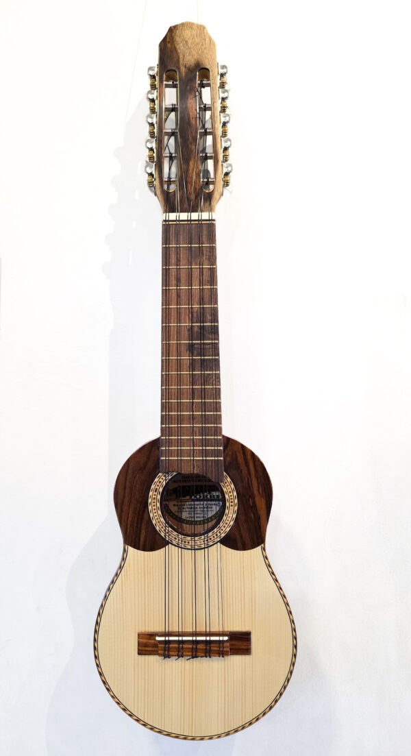 CARLOS QUISPE TORREZ CHARANGO PROFESIONAL NARANJILLO