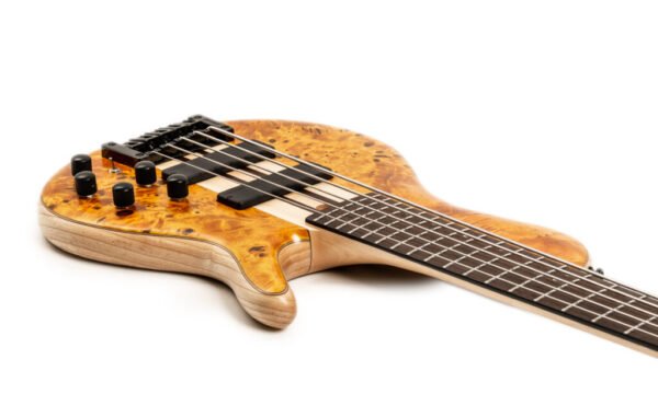 Cort_A5_Plus_SC_008_FIN-1024x614 Cort A5PLUS-SC-AOP Bajo eléctrico Artisan